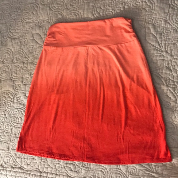 📌SOLD - New orange skirt - Picture 2 of 4